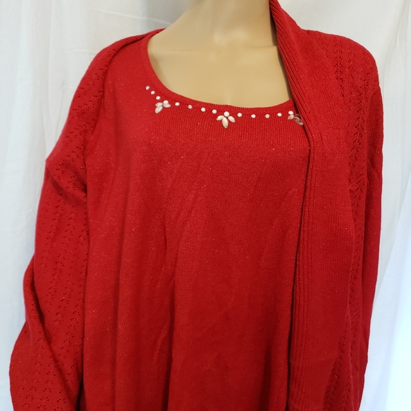 Sag Harbor | Bright Red Cardigan - Picture 7 of 8